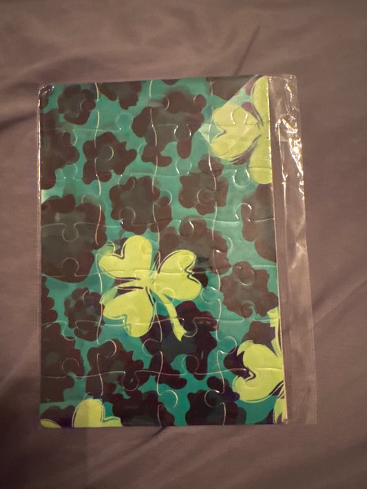 PUZZLE: St Paddy Clover 28pcs