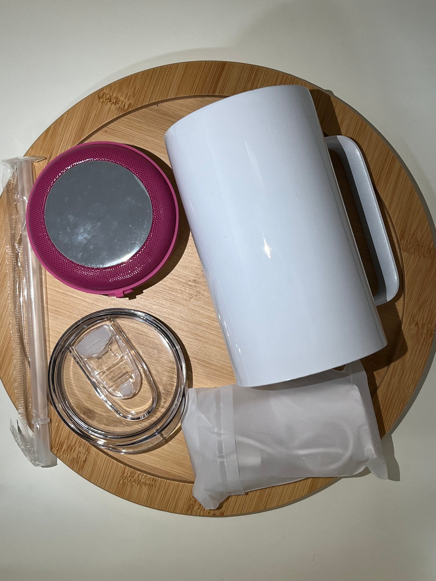 CUSTOM: 4 in 1 Bluetooth Speaker Tumbler