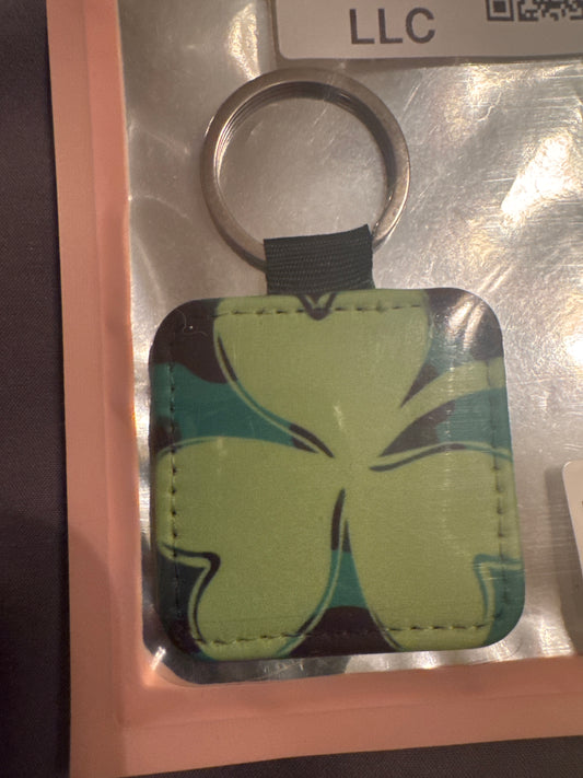 KEYCHAIN: St Paddy Clover Square