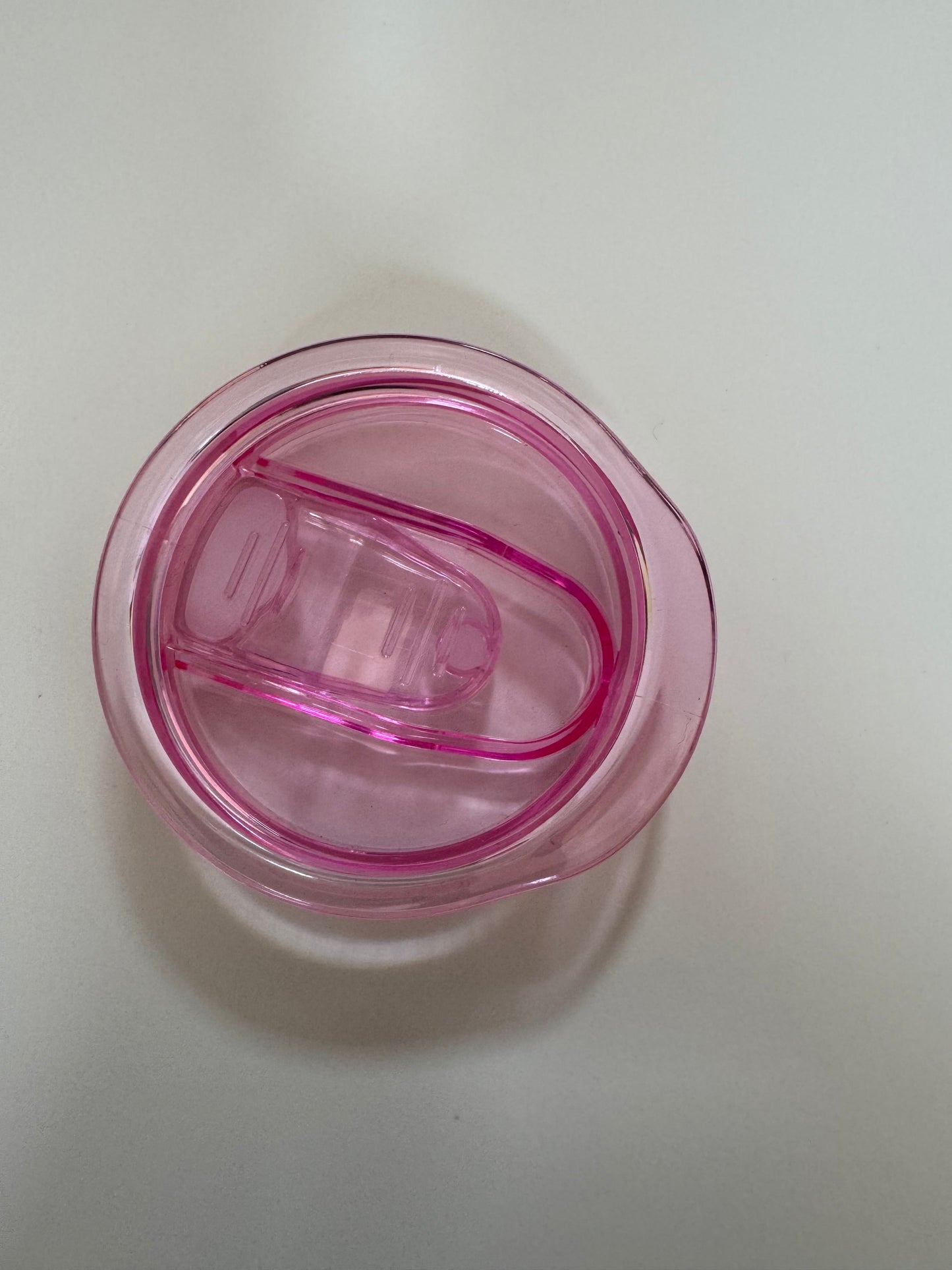 ACCESSORIES: 20oz Tumblers Colored Lid- Pink