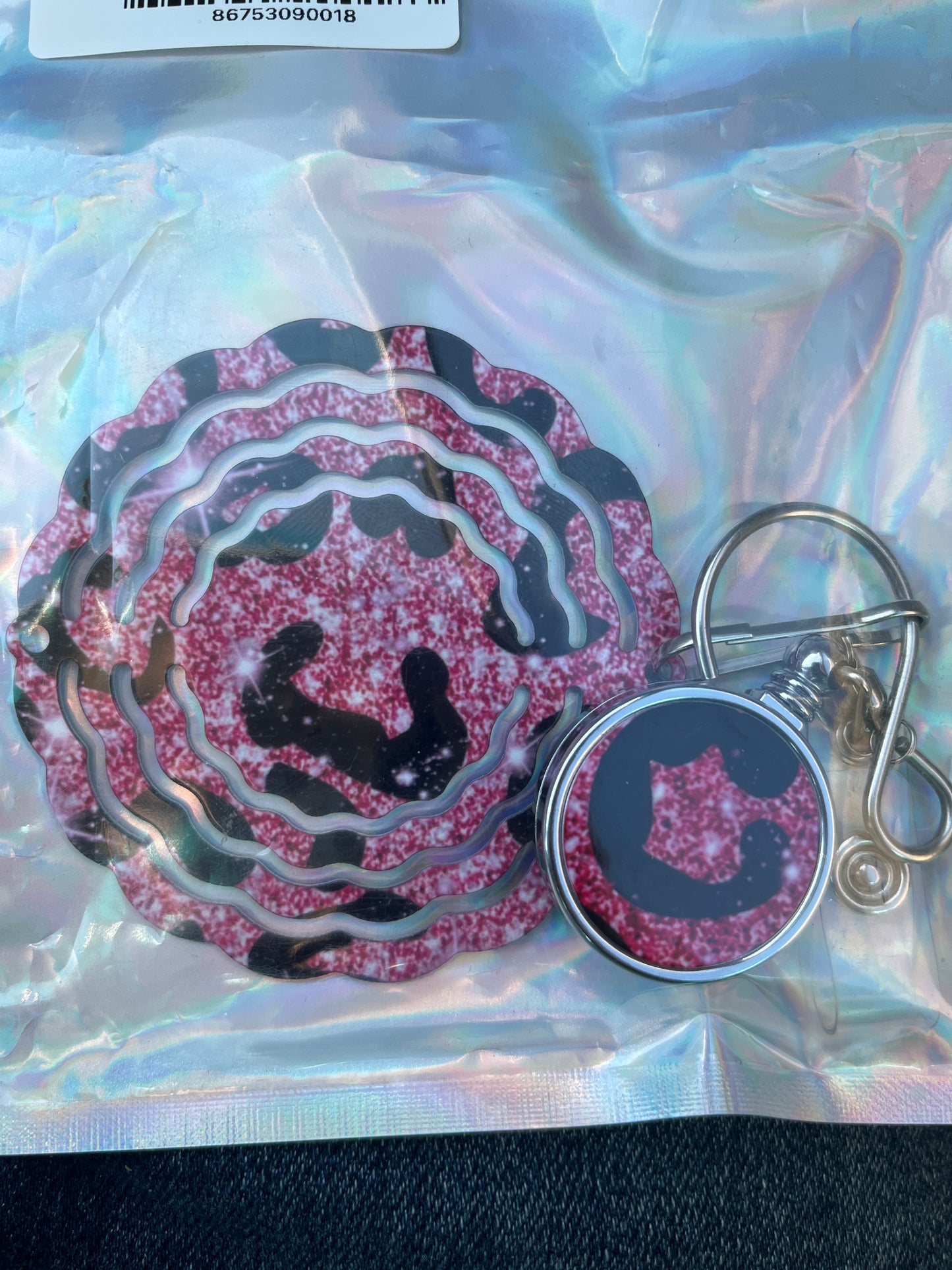 3 inch WIND SPINNER and BADGE REEL: Pink Leopard
