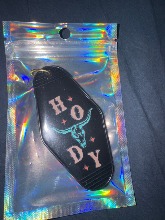 MOTEL KEYCHAIN: Howdy with Bull on Black